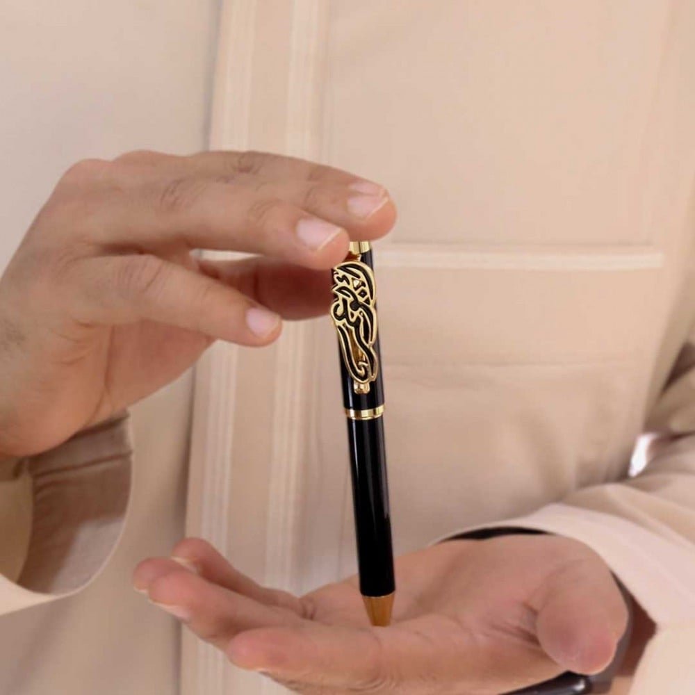 قلم بالاسم مطلي ذهب