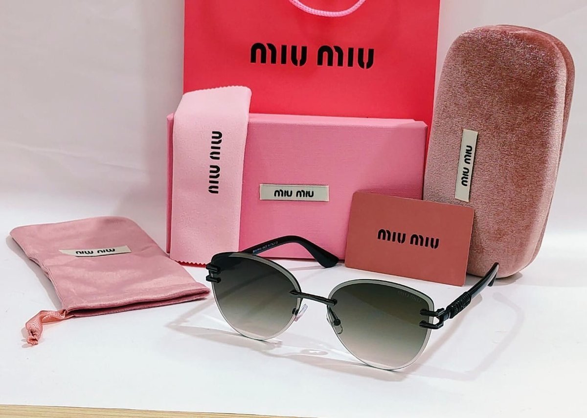 نظاره miumiu