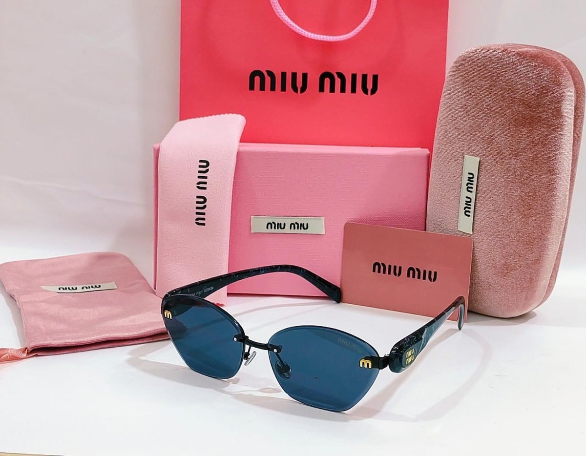 نظاره miumiu